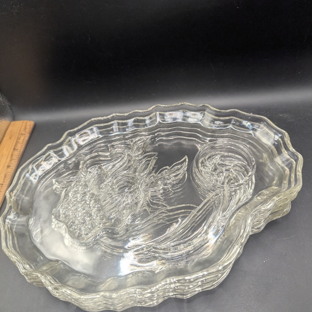 Vintage Set Of 4 Colony Glass Company "Cornucopia" Pattern Snack Set No Cups